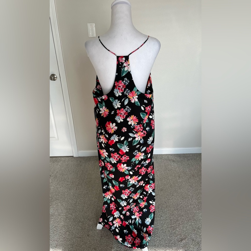 NWT Cerule Razorback Black Floral Maxi Dress Size XL. Fits like a Medium.